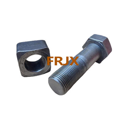 Kekerasan Dipalsukan Excavator Track Bolts Oksida Hitam Selesaikan Dengan Benang Tangan Kanan Sertifikasi ISO