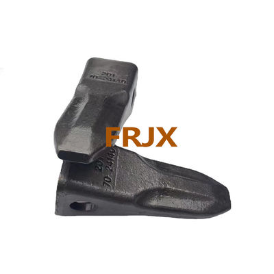Precision Casting Mini Excavator Bucket Teeth Lost Wax Casting OEM Standard 1u3352 Kuning Hitam Warna
