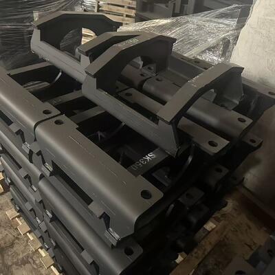 Penjaga rantai excavator, pelindung rantai, komponen tahan haus, pemegang rantai